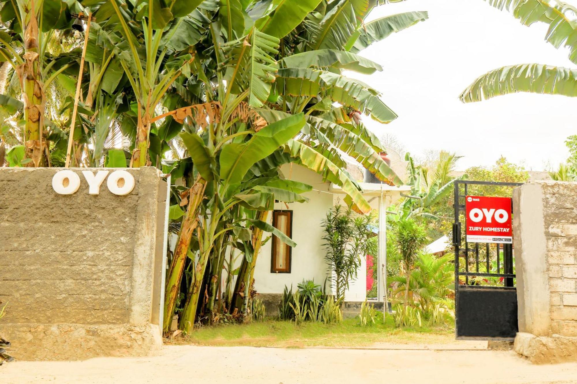 Oyo 1662 Zury Homestay Kuta  Экстерьер фото
